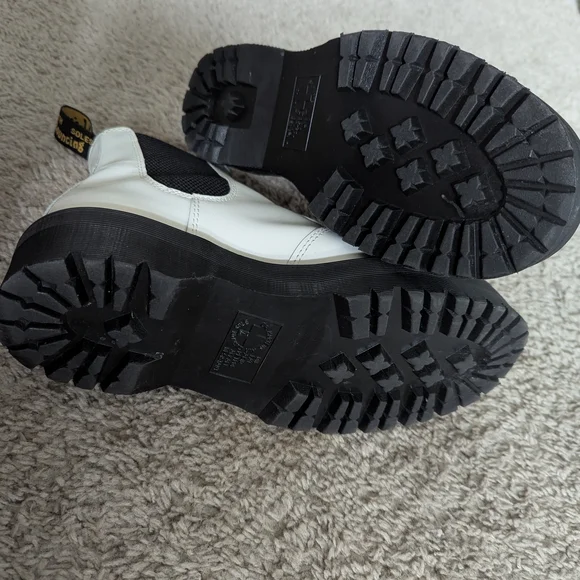 Platform Doc Martens, Chelsea Boots - Picture 9 of 12